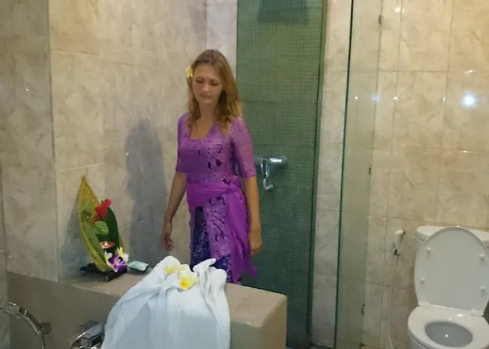 Praschita Bali 2*